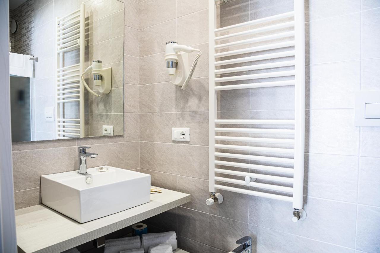 Ninfa Marina Hotel Termoli Buitenkant foto